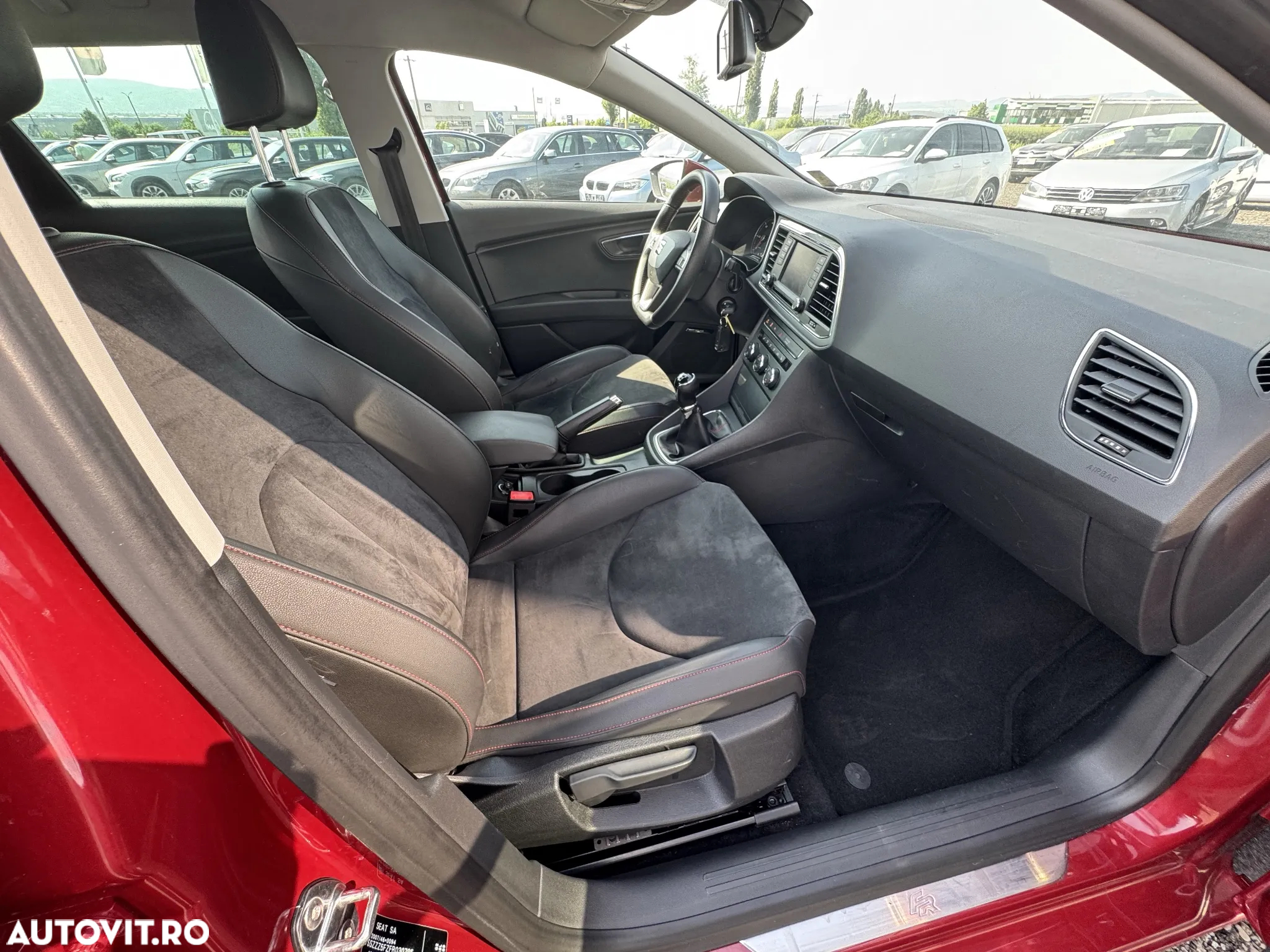 Seat Leon ST 2.0 TDI Start&Stop 4DRIVE FR - 24
