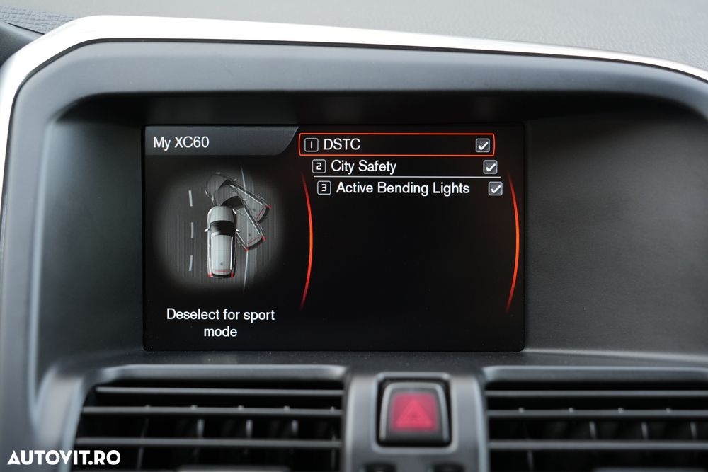 Volvo XC 60 - 24