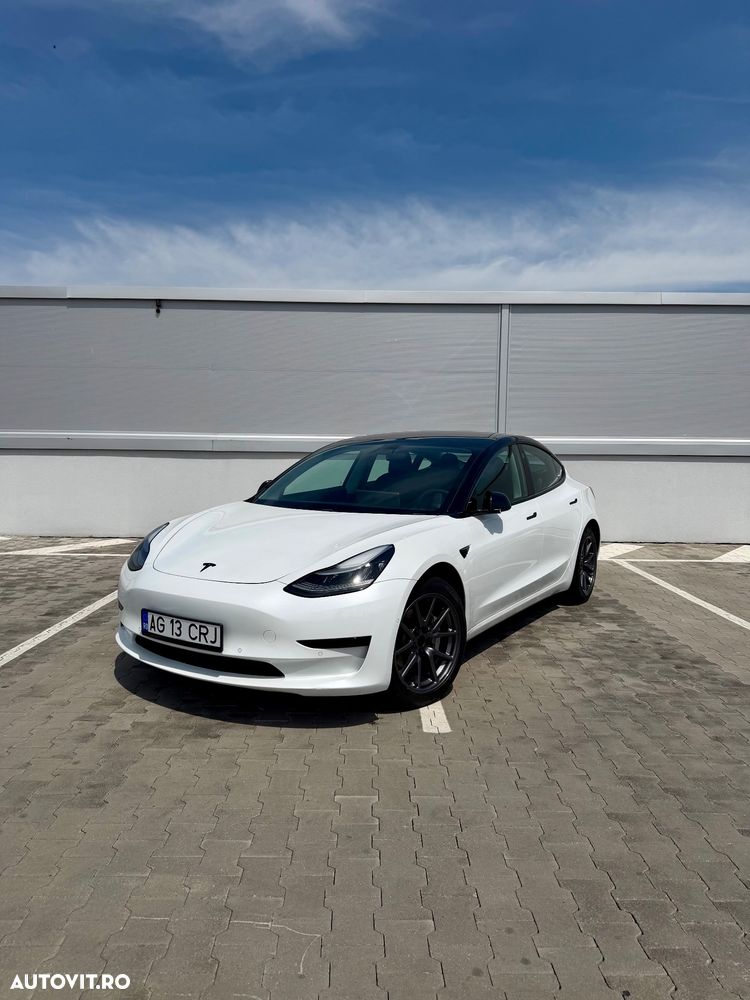Tesla Model 3 Standard - 1
