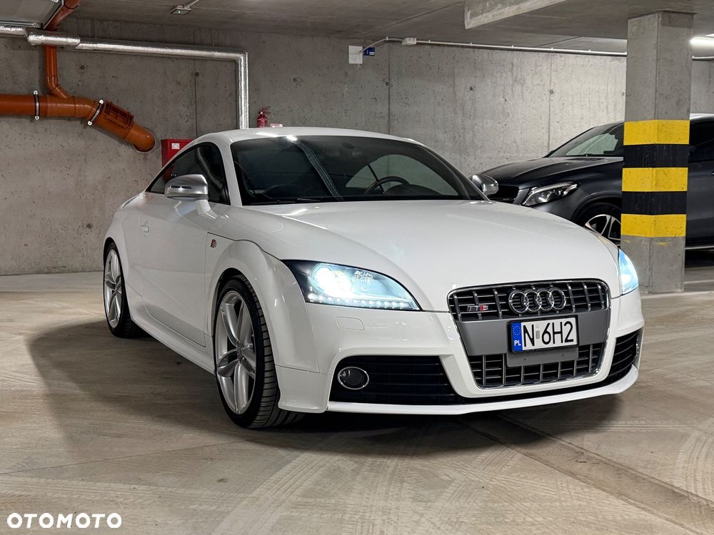 Audi TT S Coupé - 2