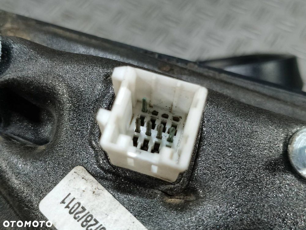 LUSTERKO PRAWE CHRYSLER 200 (JS) 83892AB PW7 - 5