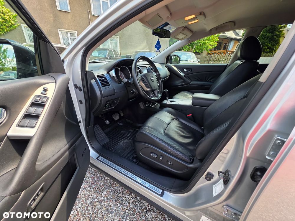 Nissan Murano CVT Executive - 10