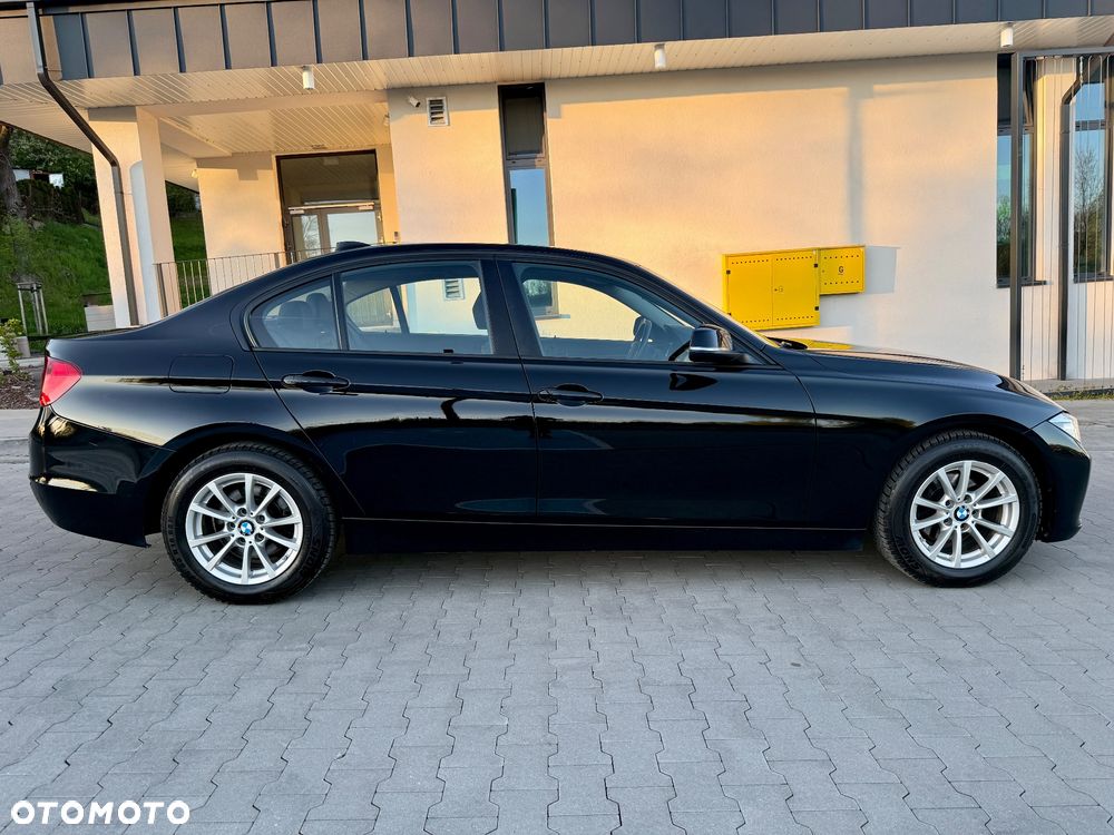 BMW Seria 3 316d - 9