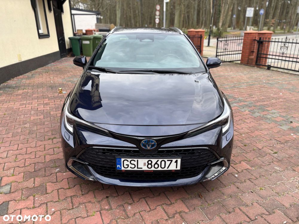 Toyota Corolla - 1