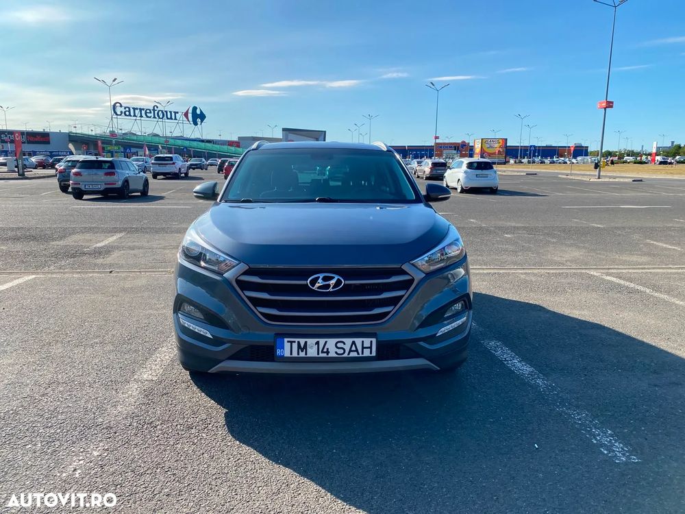 Hyundai Tucson 2.0 CRDI 2WD Style - 1