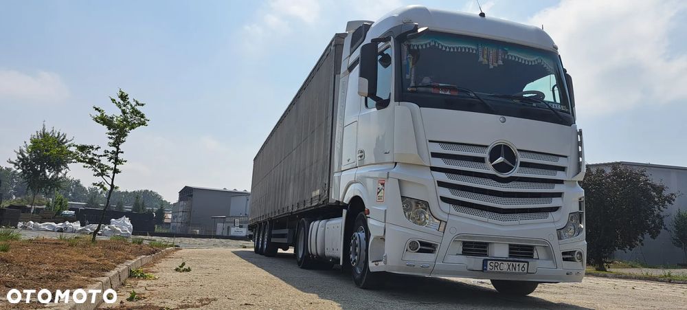 Mercedes-Benz Actros MP4 - 5