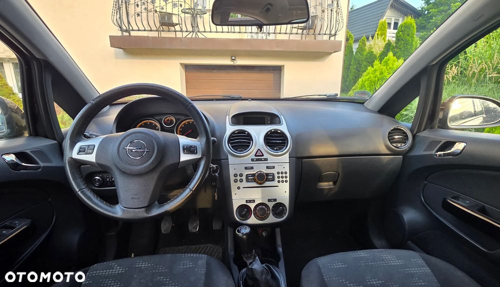 Opel Corsa - 9