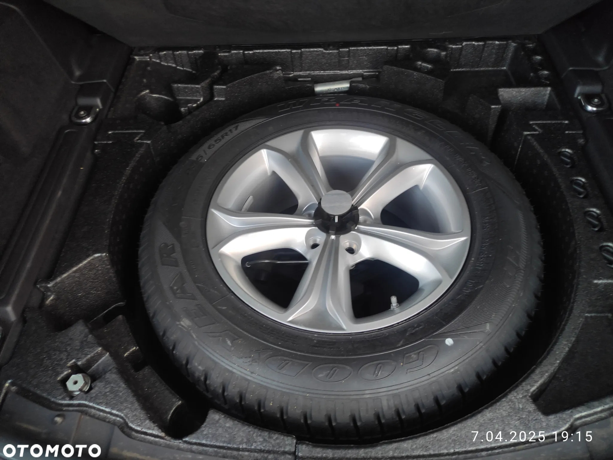 Land Rover Discovery Sport 2.0 TD4 SE - 13