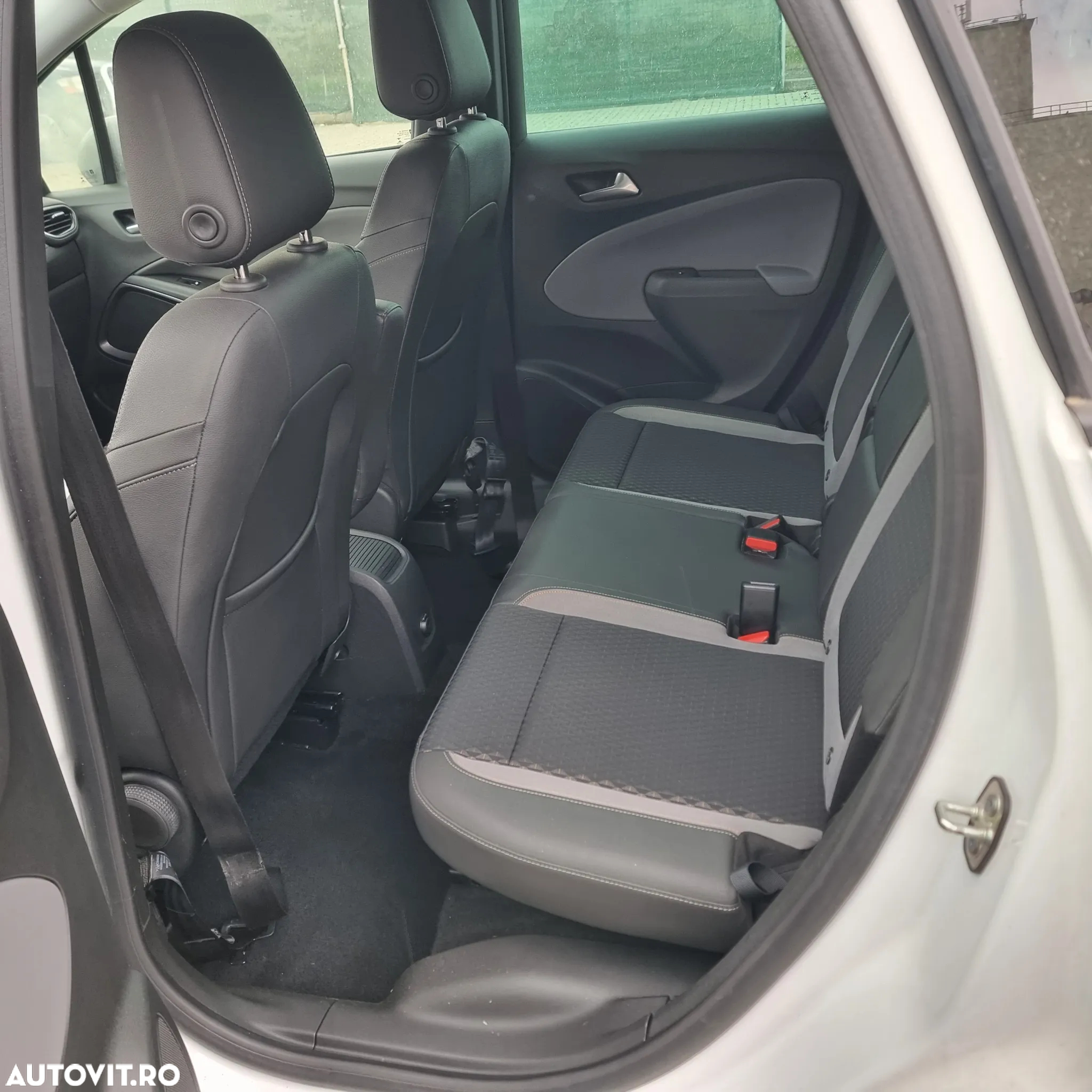 Opel Crossland X 1.2 Start/Stop Automatik 120 Jahre - 6