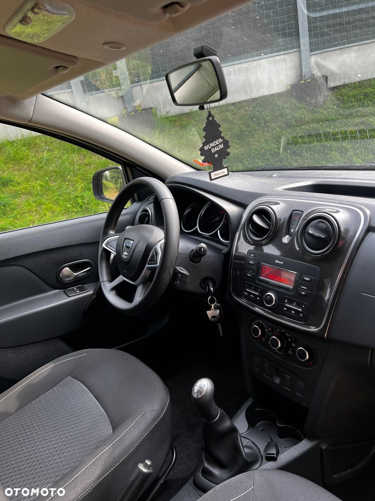 Dacia Sandero 0.9 TCe Laureate S&S - 6