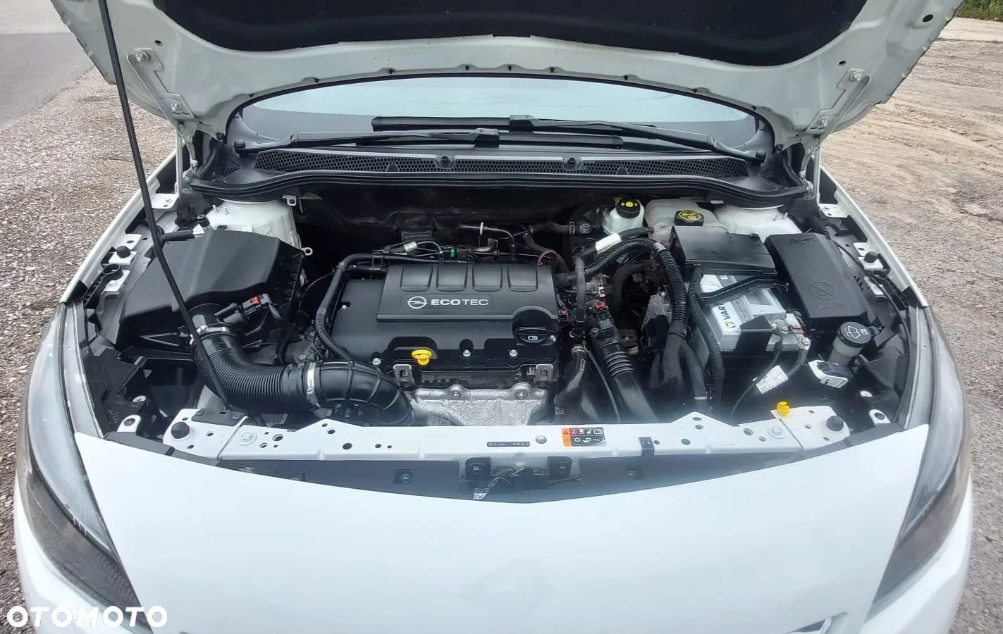 Opel Astra 1.4 Turbo Design Edition - 16