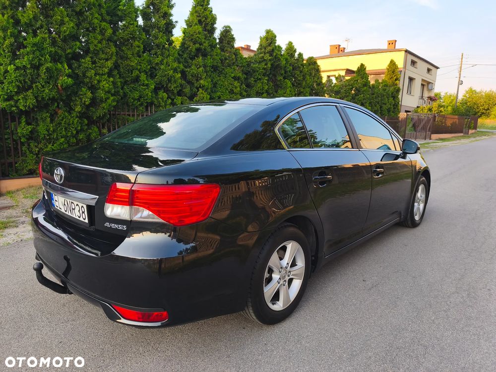 Toyota Avensis 1.8 Business Edition - 6