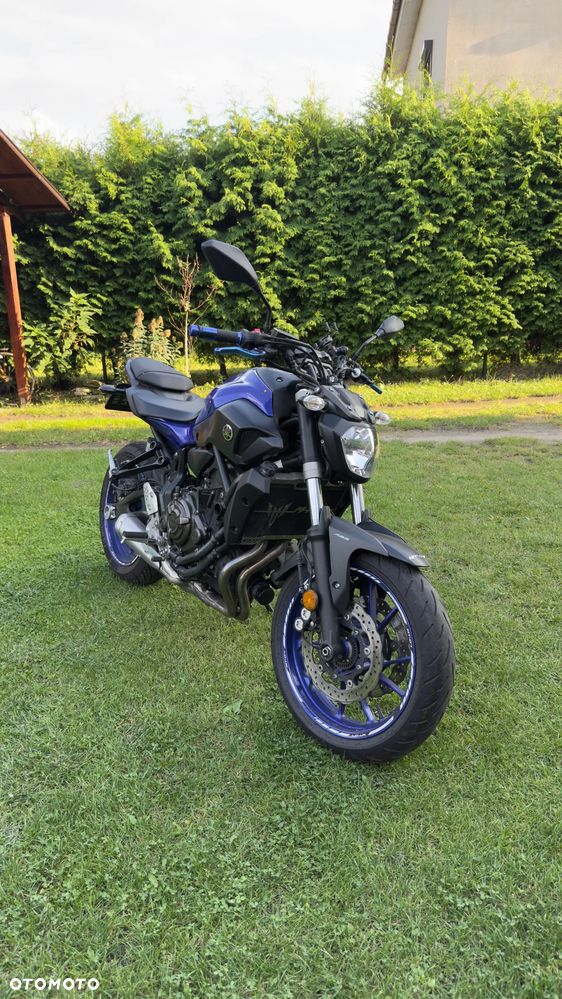 Yamaha MT - 4