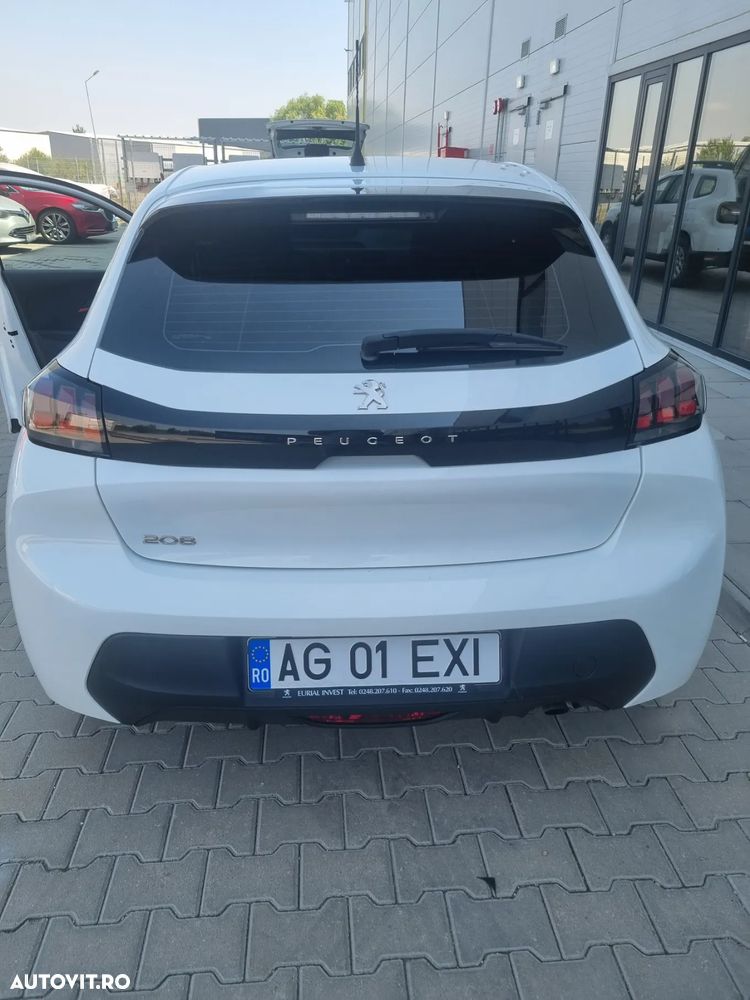 Peugeot 208 - 2