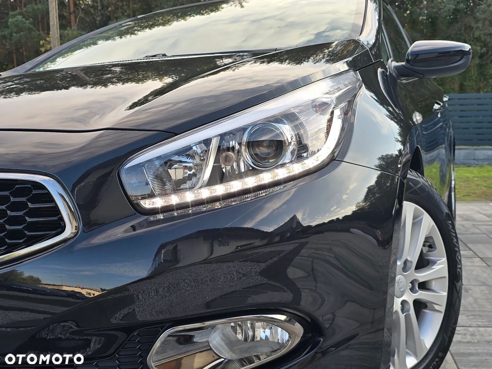 Kia Ceed 1.4 CVVT Dream Team Edition - 9