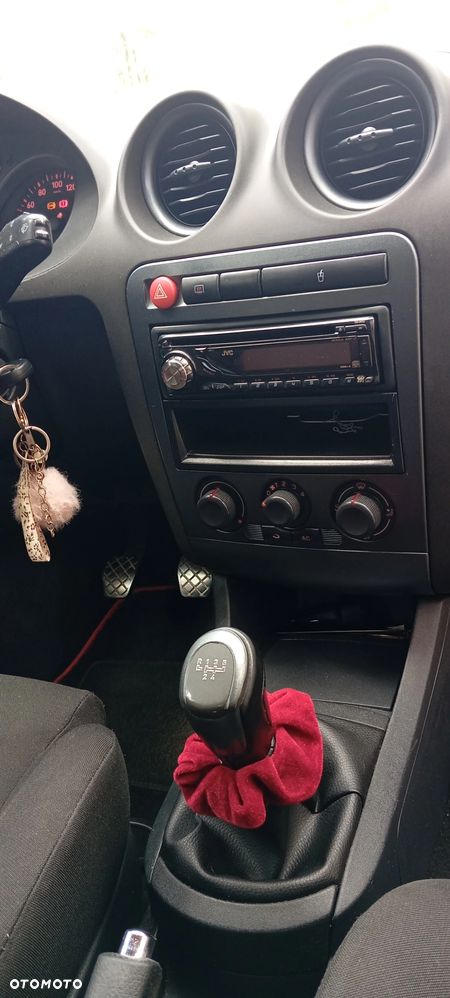 Seat Ibiza 1.4 16V Reference - 18