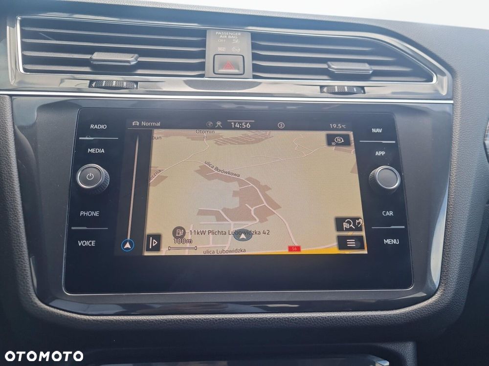Volkswagen Tiguan Allspace 2.0 TDI 4Mot Elegance DSG - 27