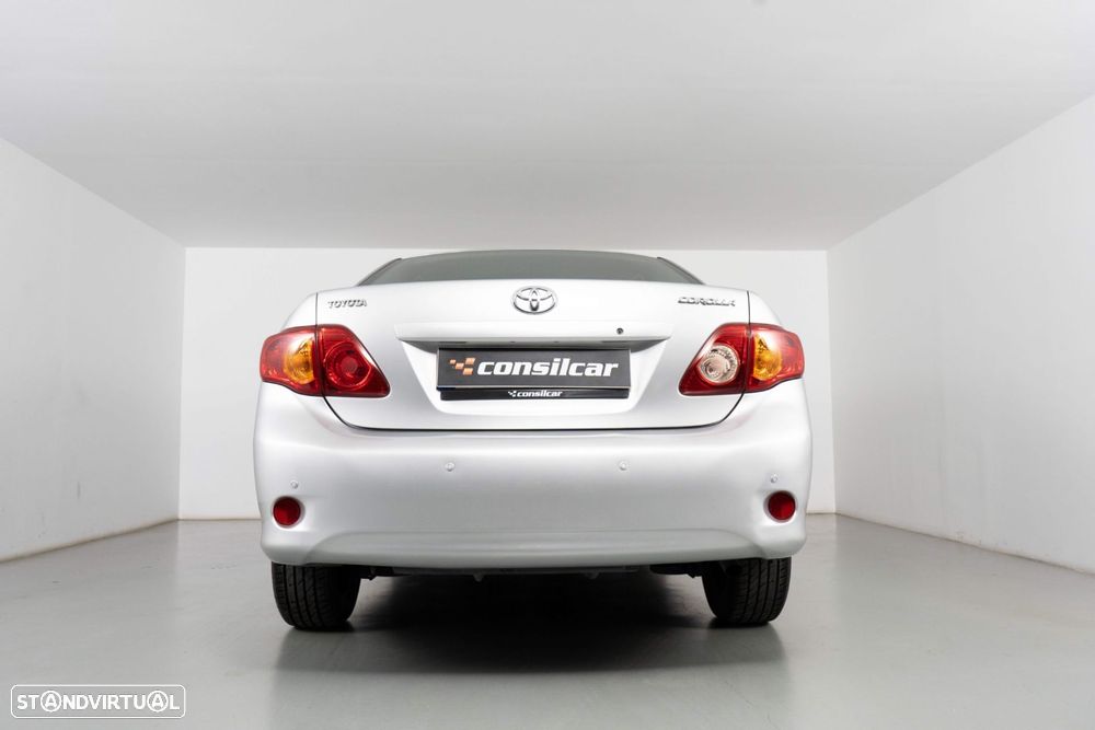 Toyota Corolla 1.4 D-4D Comfort - 4