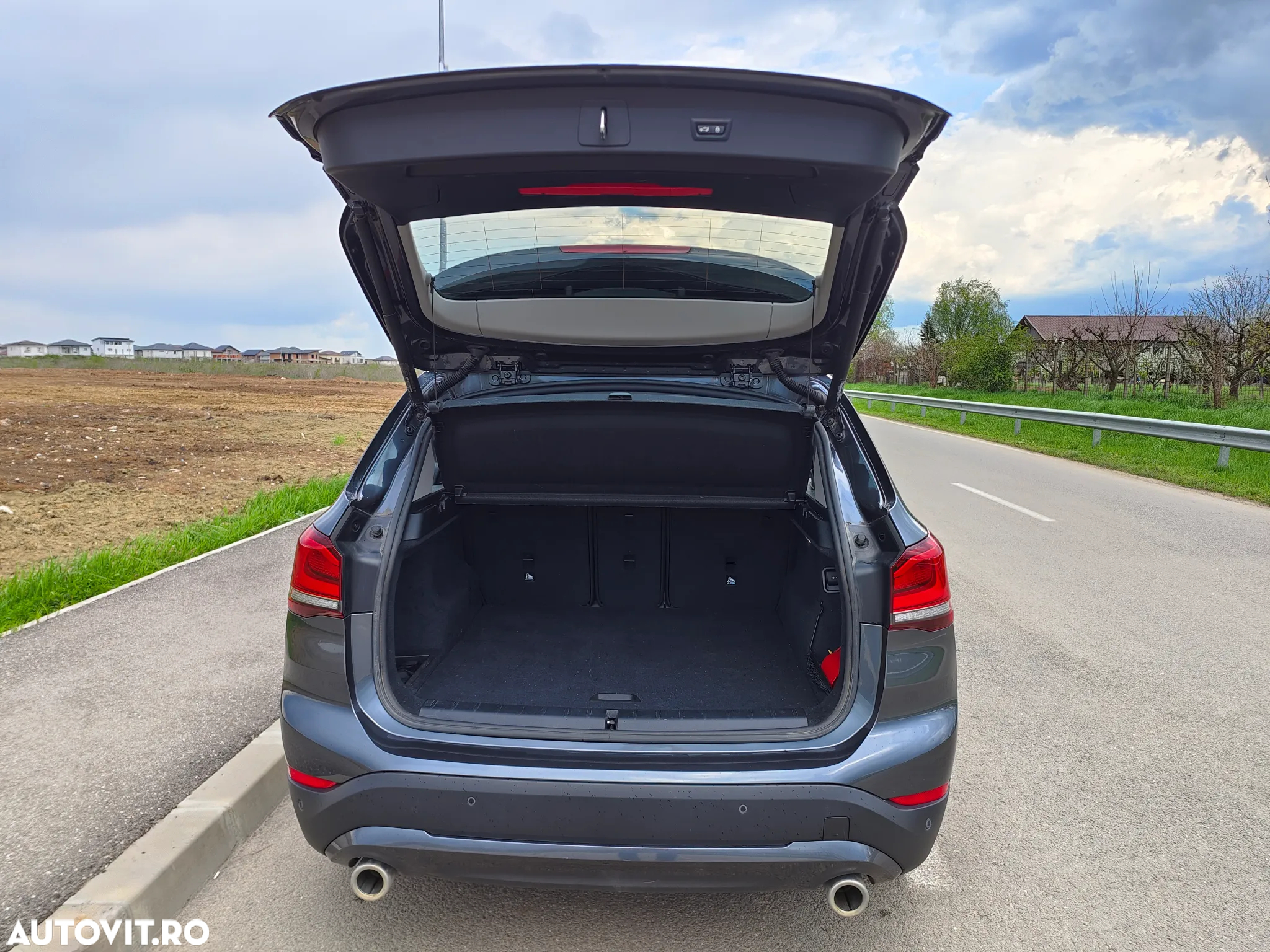 BMW X1 - 10