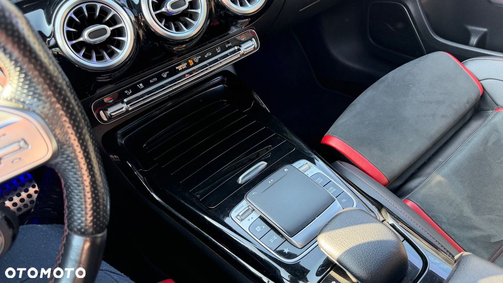 Mercedes-Benz Klasa A 45 S AMG 4-Matic 8G-DCT - 17