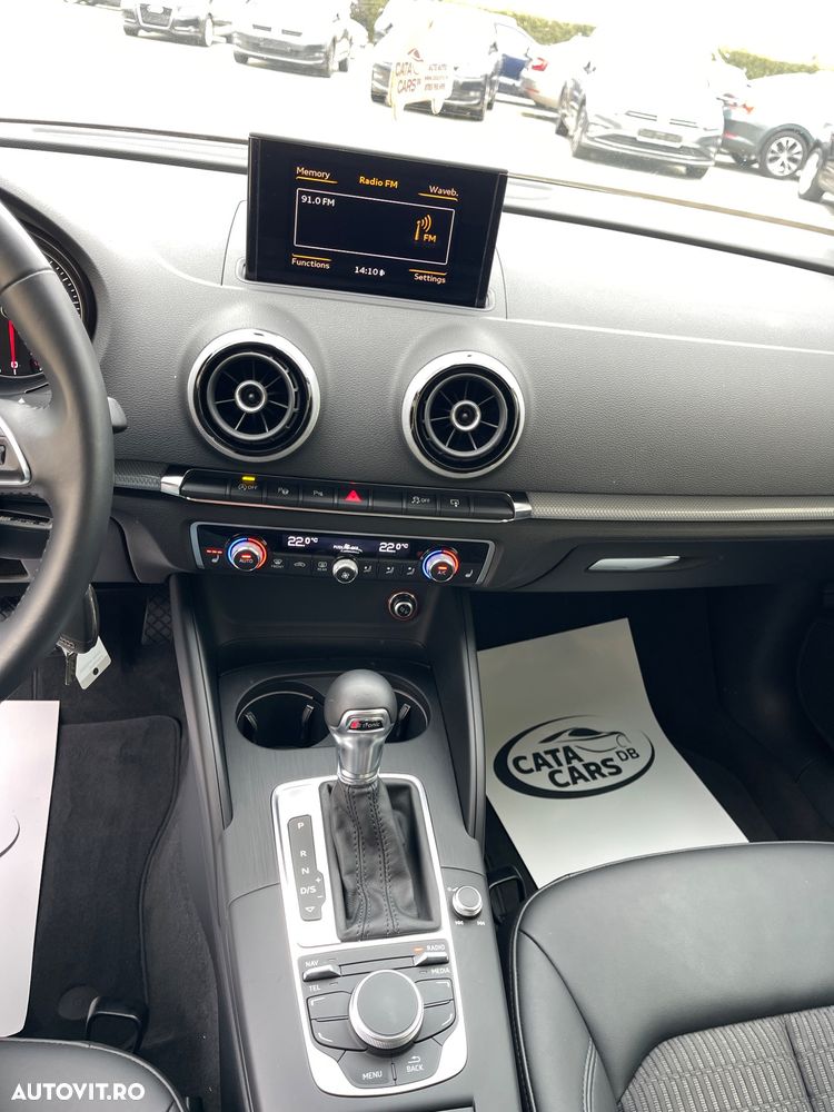 Audi A3 1.4 TFSI Stronic Ambition - 32