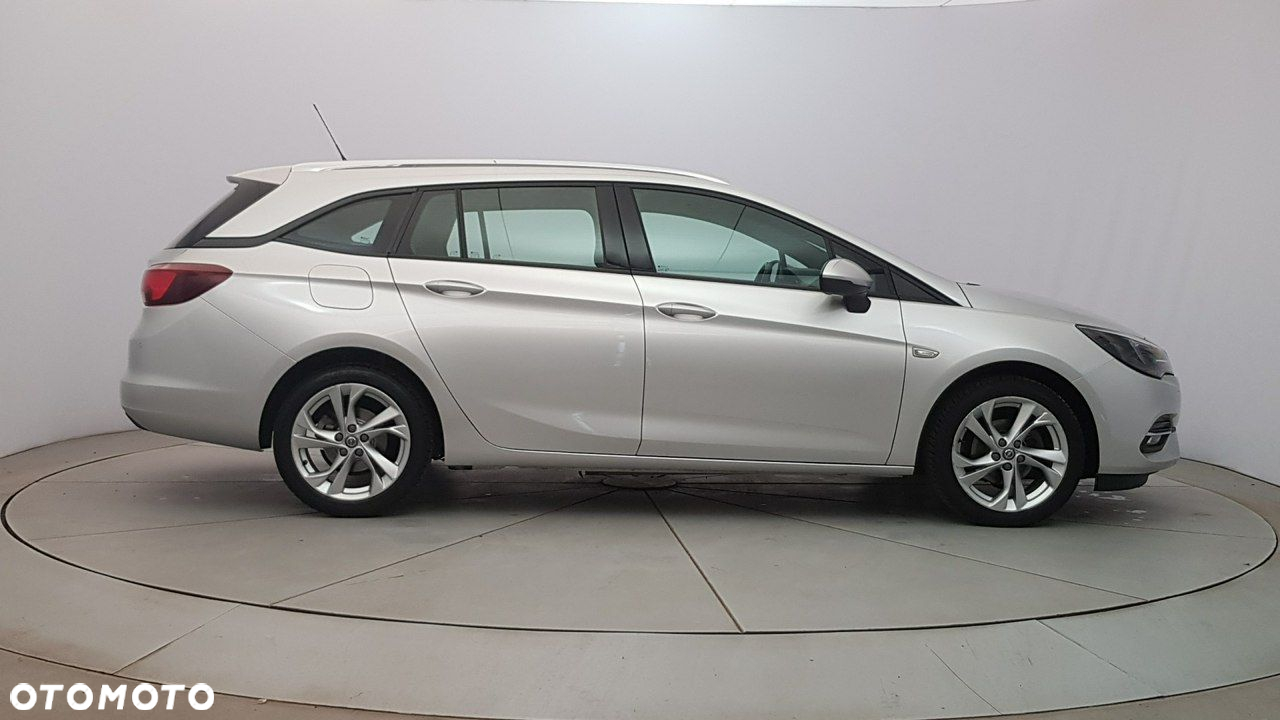 Opel Astra - 8