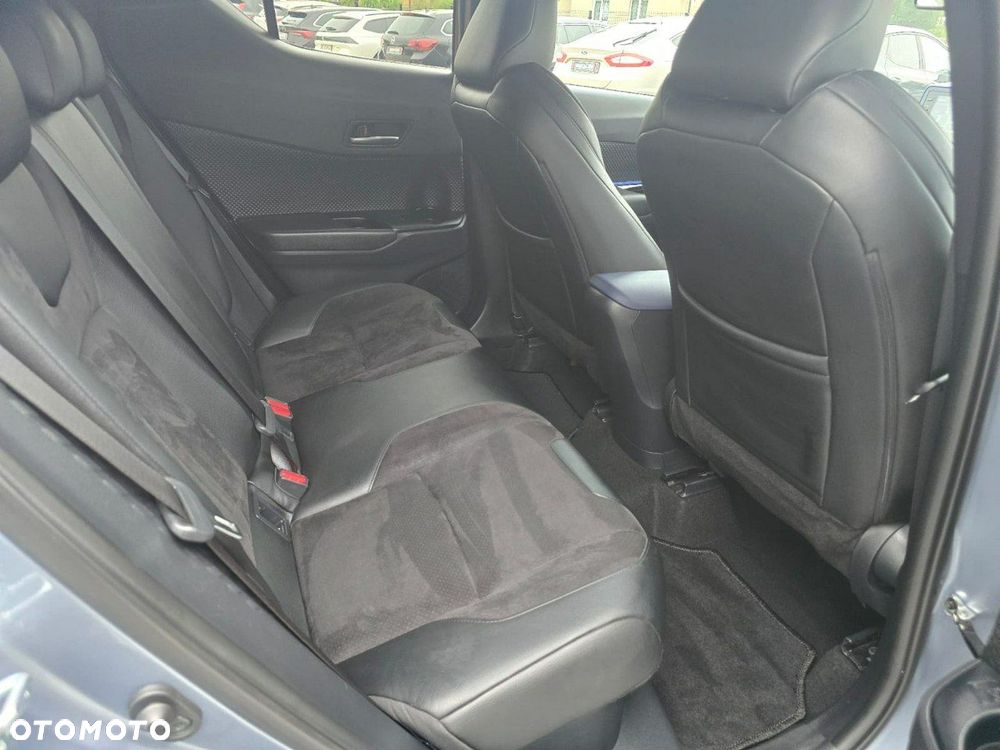 Toyota C-HR - 18