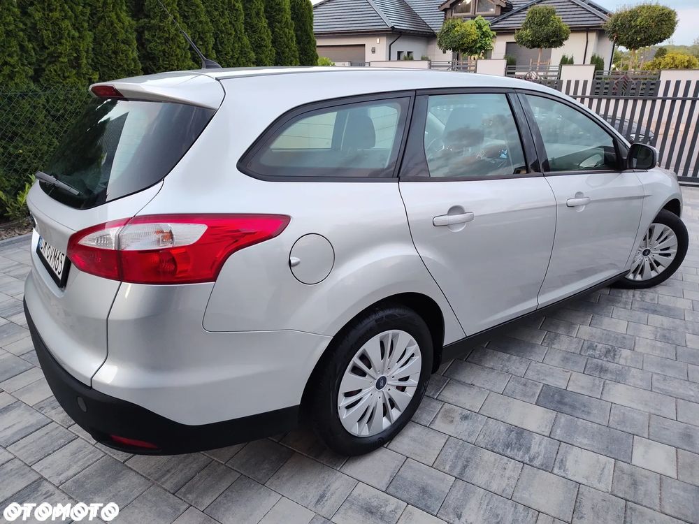Ford Focus 1.0 EcoBoost Start-Stopp-System TREND - 4