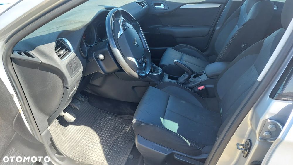 Citroën C4 VTi 120 Selection - 5