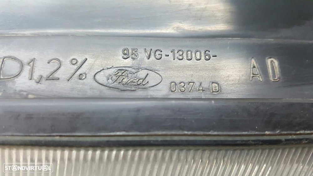 FAROL ESQUERDO FORD TRANSIT, COMBI 1995 FT    80   2.5 - 6