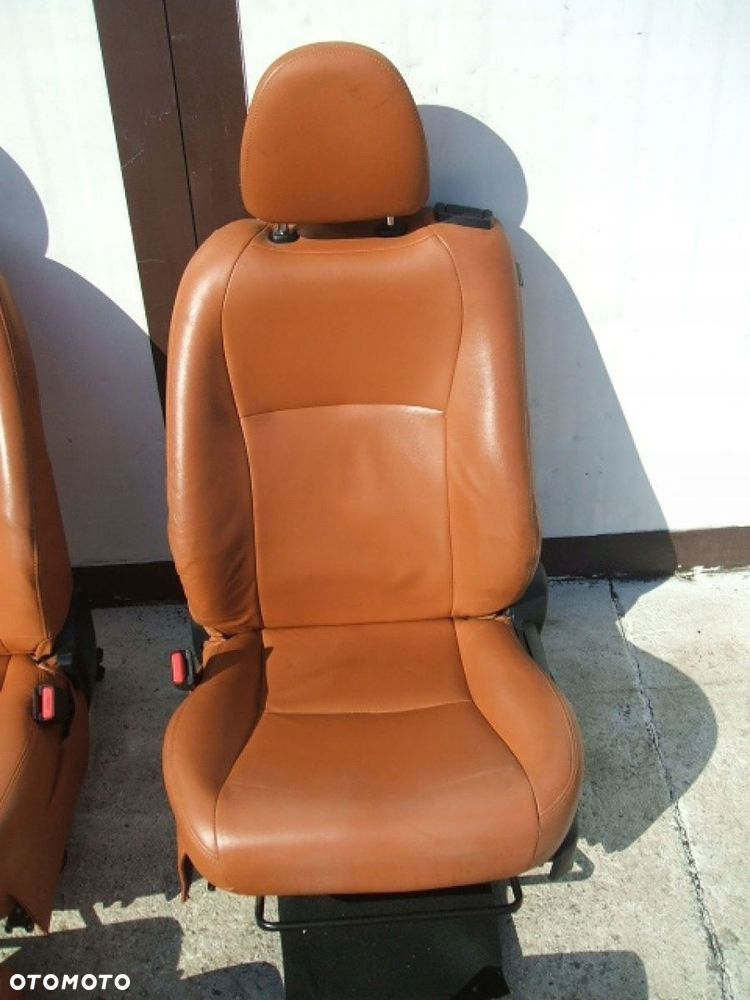 TOYOTA YARIS III 3drzwi FOTELE FOTEL komplet skóra - 3