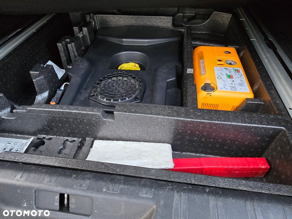 Peugeot 308 2.0 Blue HDi Allure S&S - 13