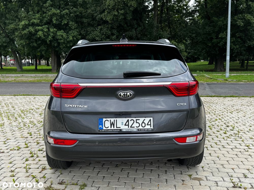 Kia Sportage 2,0 CRDI AWD Platinum - 5