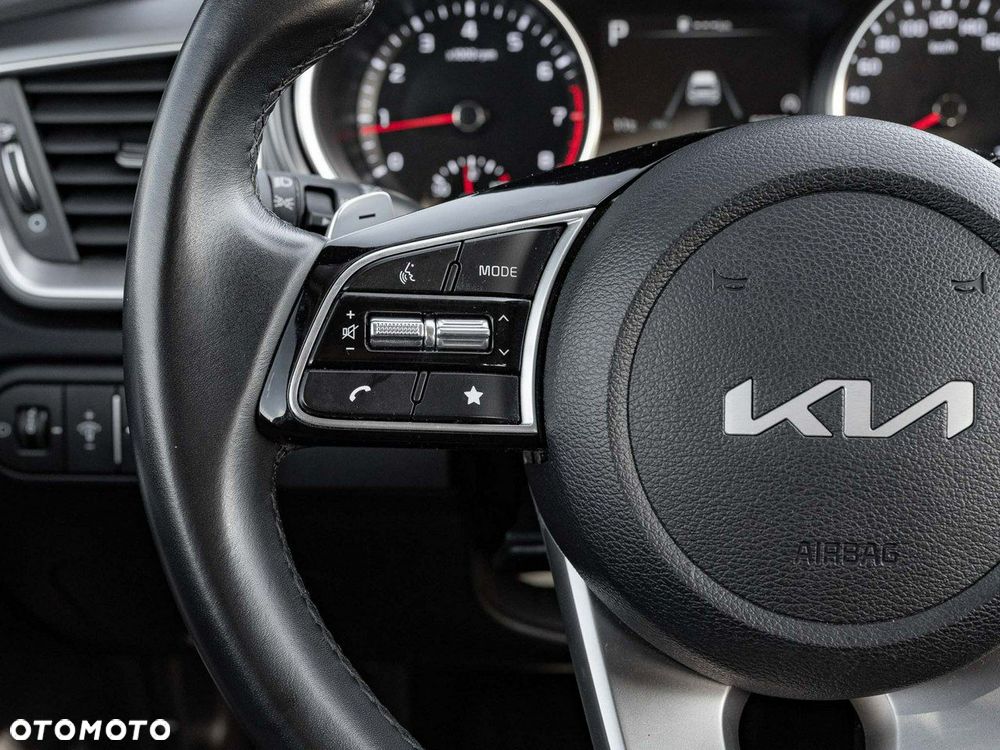 Kia Ceed 1.5 T-GDI M DCT - 15