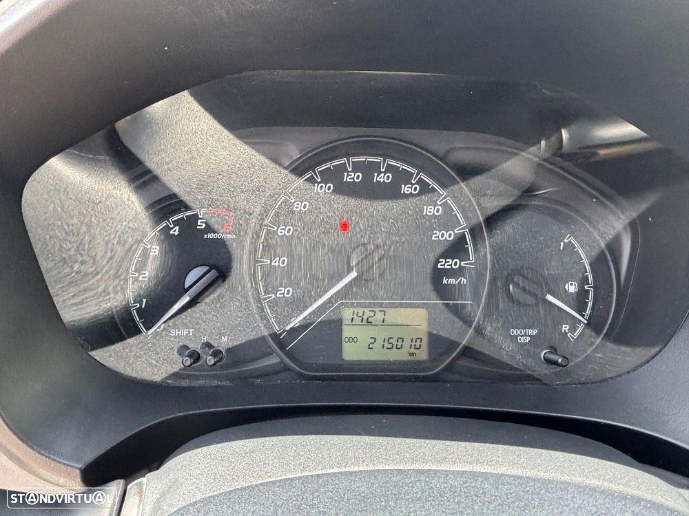 Toyota Yaris 1.4 D-4D ACtive+AC - 9