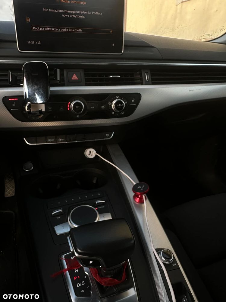 Audi A4 Avant 2.0 TDI S tronic - 27