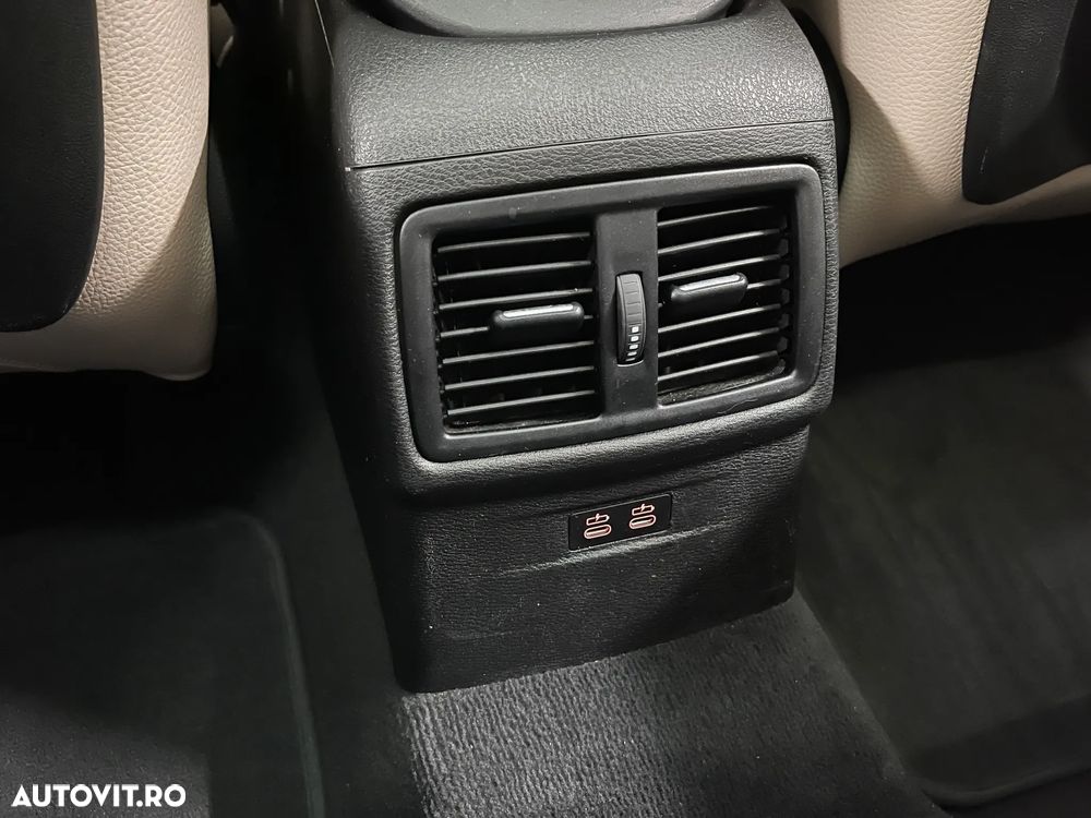 BMW X1 xDrive25e xLine - 32