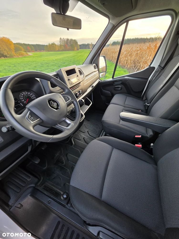Renault Master - 25