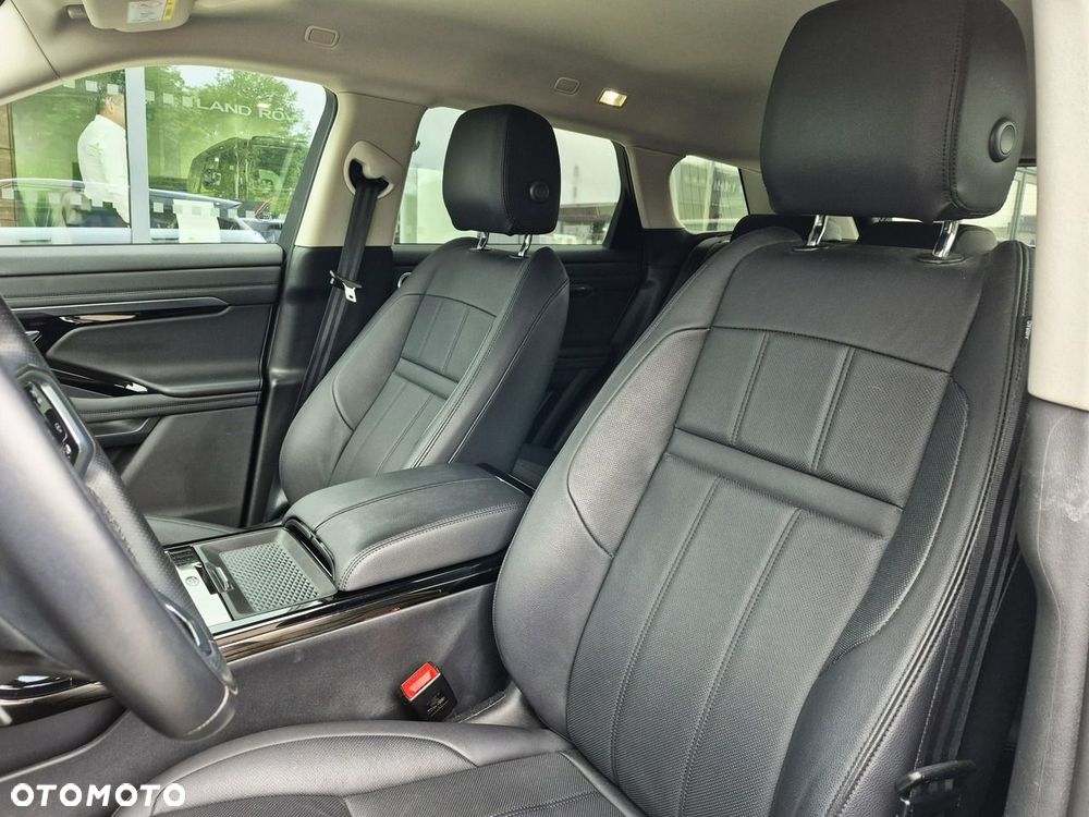 Land Rover Range Rover Evoque P300e - 23