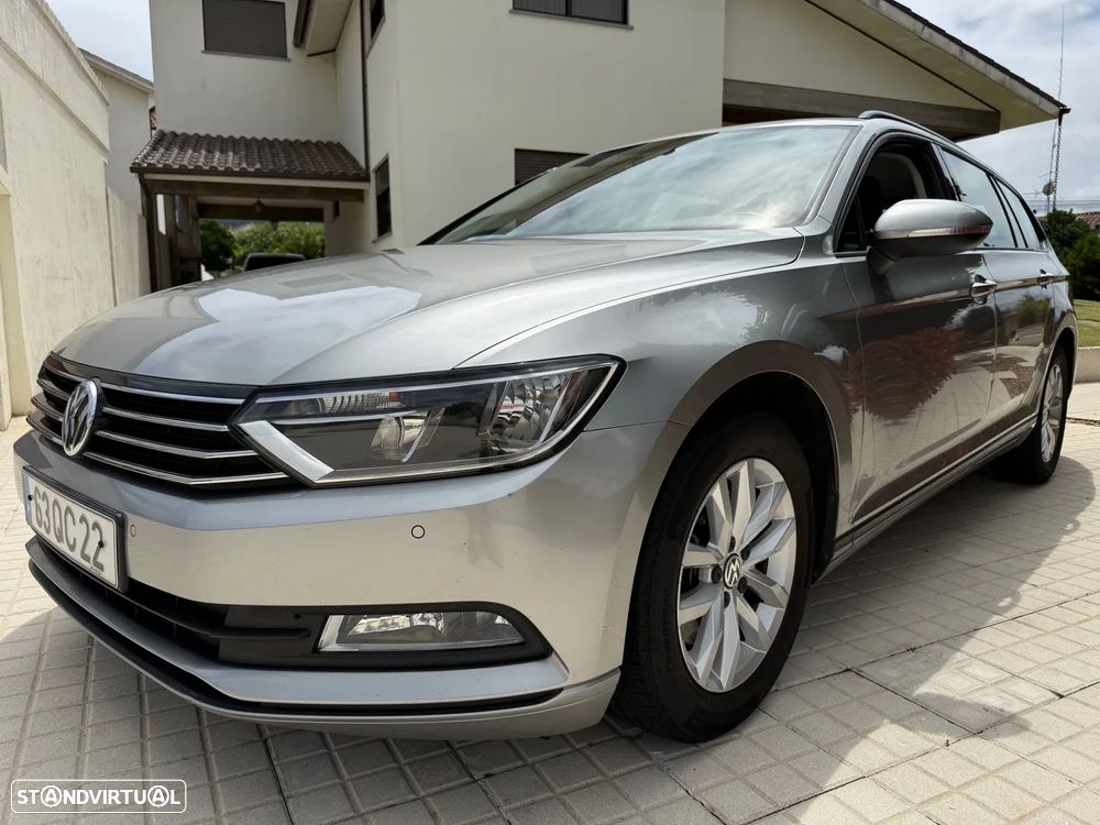 VW Passat Variant 1.6 TDI BlueMotion - 11