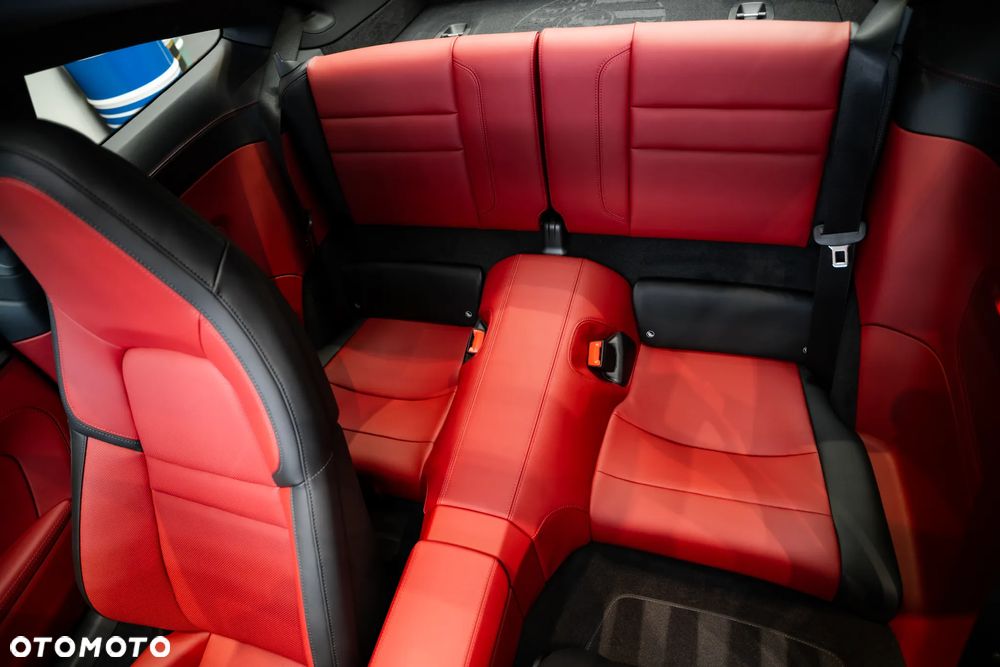 Porsche 911 Carrera - 20