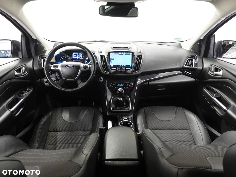 Ford Kuga 2.0 TDCi 4x4 Business Edition - 26