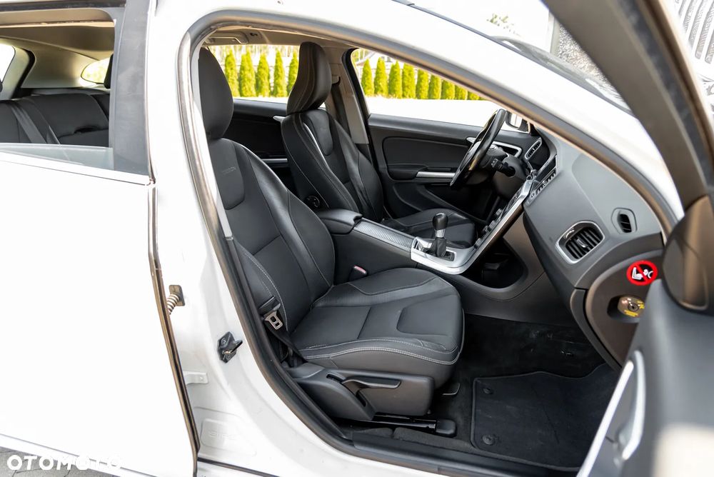 Volvo V60 D3 RDesign - 25