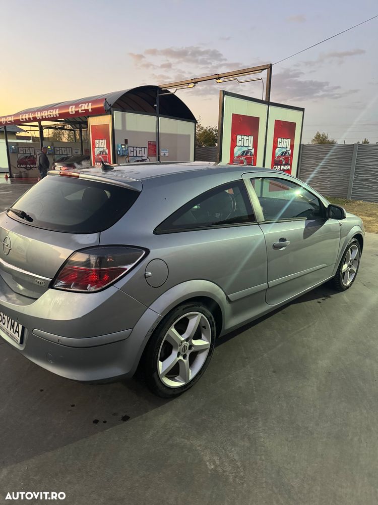 Opel Astra 2005 photo 2