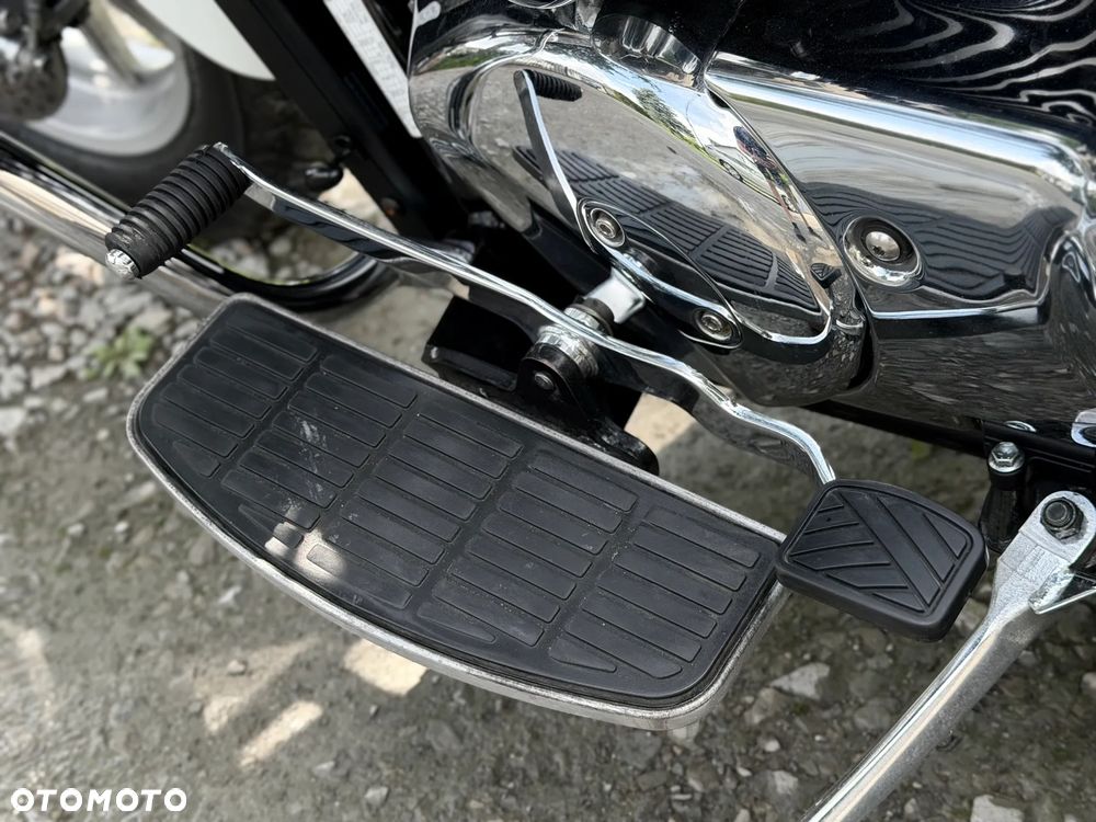 Suzuki Boulevard - 17