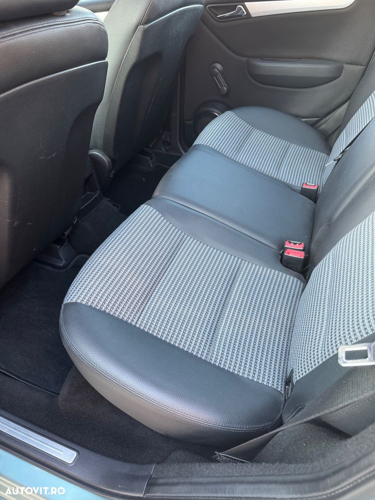 Mercedes-Benz A 150 Autotronic Avantgarde - 7