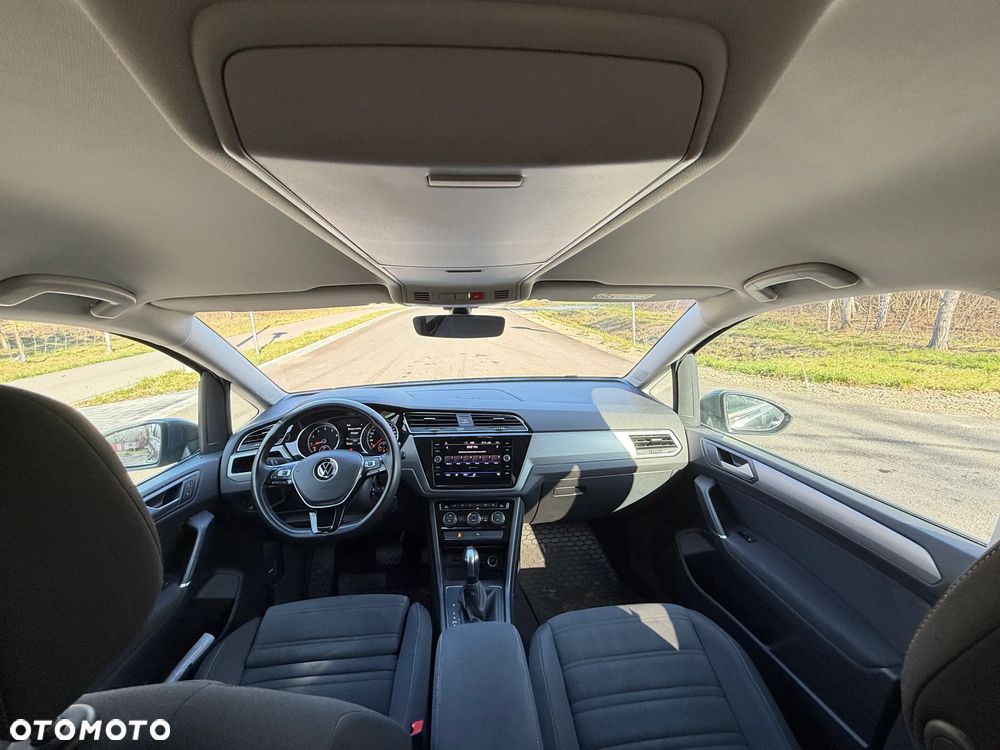 Volkswagen Touran 1.5 TSI EVO Comfortline DSG - 17