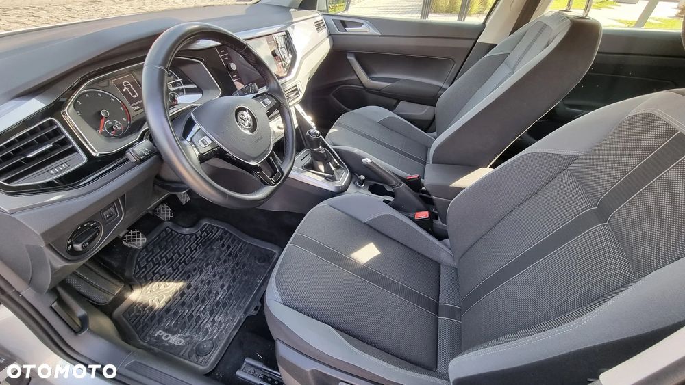 Volkswagen Polo 1.0 TSI Highline - 26