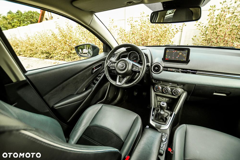 Mazda 2 SKYACTIV-G 90 Exclusive-Line - 25