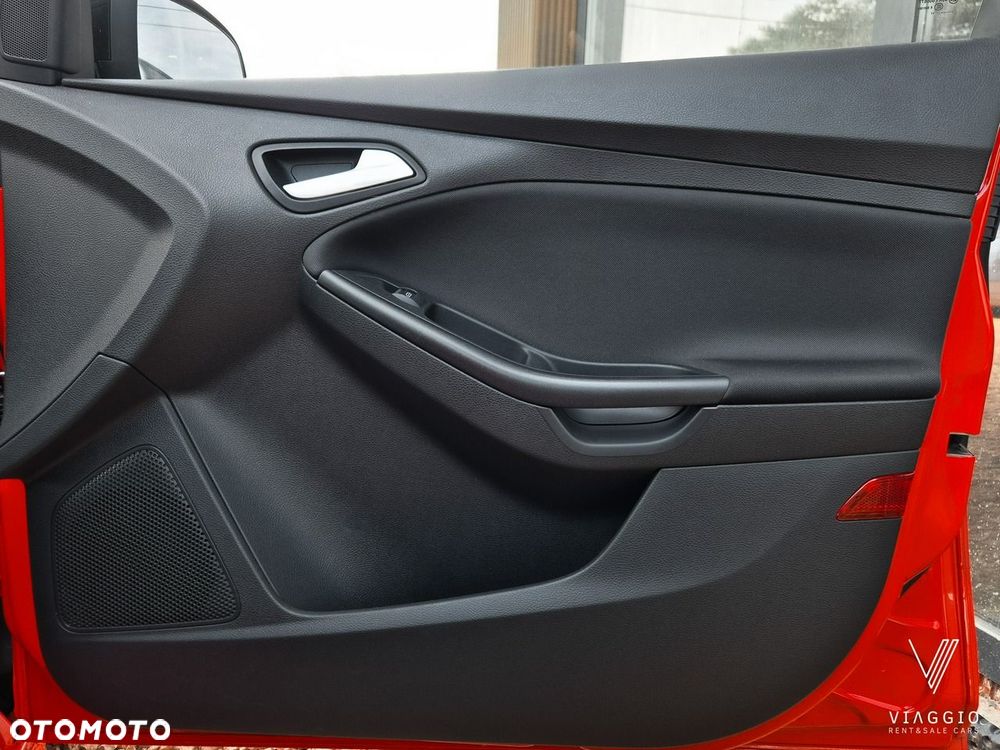 Ford Focus - 23